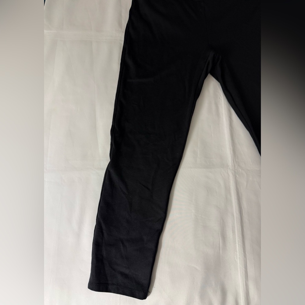 Ann Taylor Petite Black Pants - Picture 2 of 12